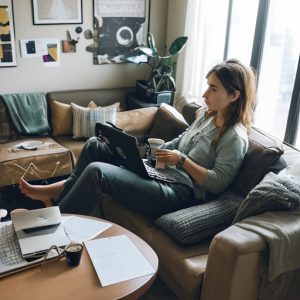 5 Tips Menggunakan Smartphone dengan Efisien dan Aman